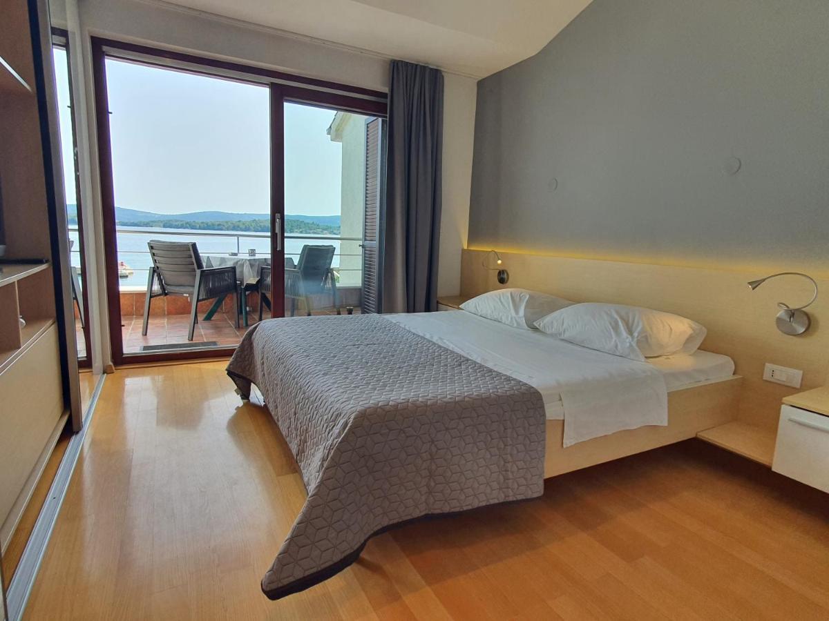 Apartments Villa Oliva 투라니 외부 사진