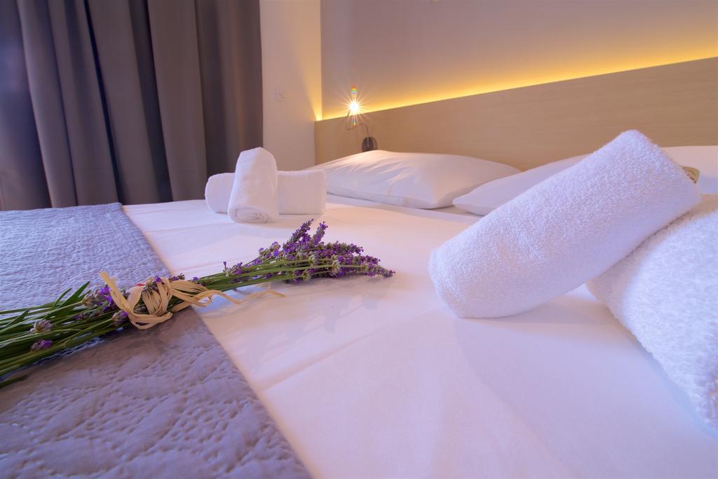 Apartments Villa Oliva 투라니 외부 사진